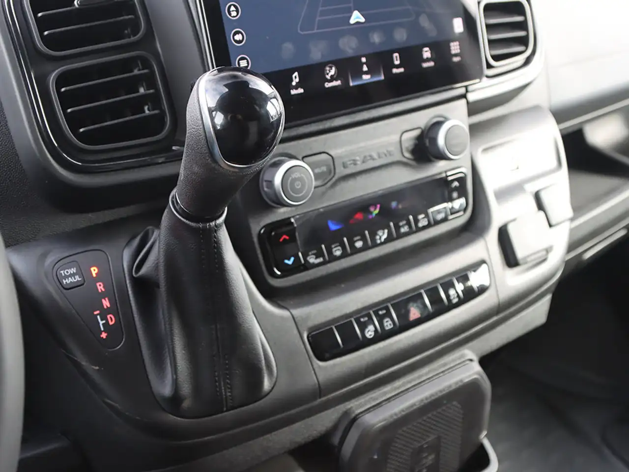 RAM ProMaster 3500 снимка RAM ProMaster 3500