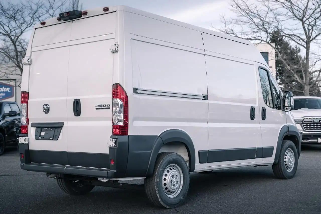 RAM ProMaster 1500 снимка RAM ProMaster 1500