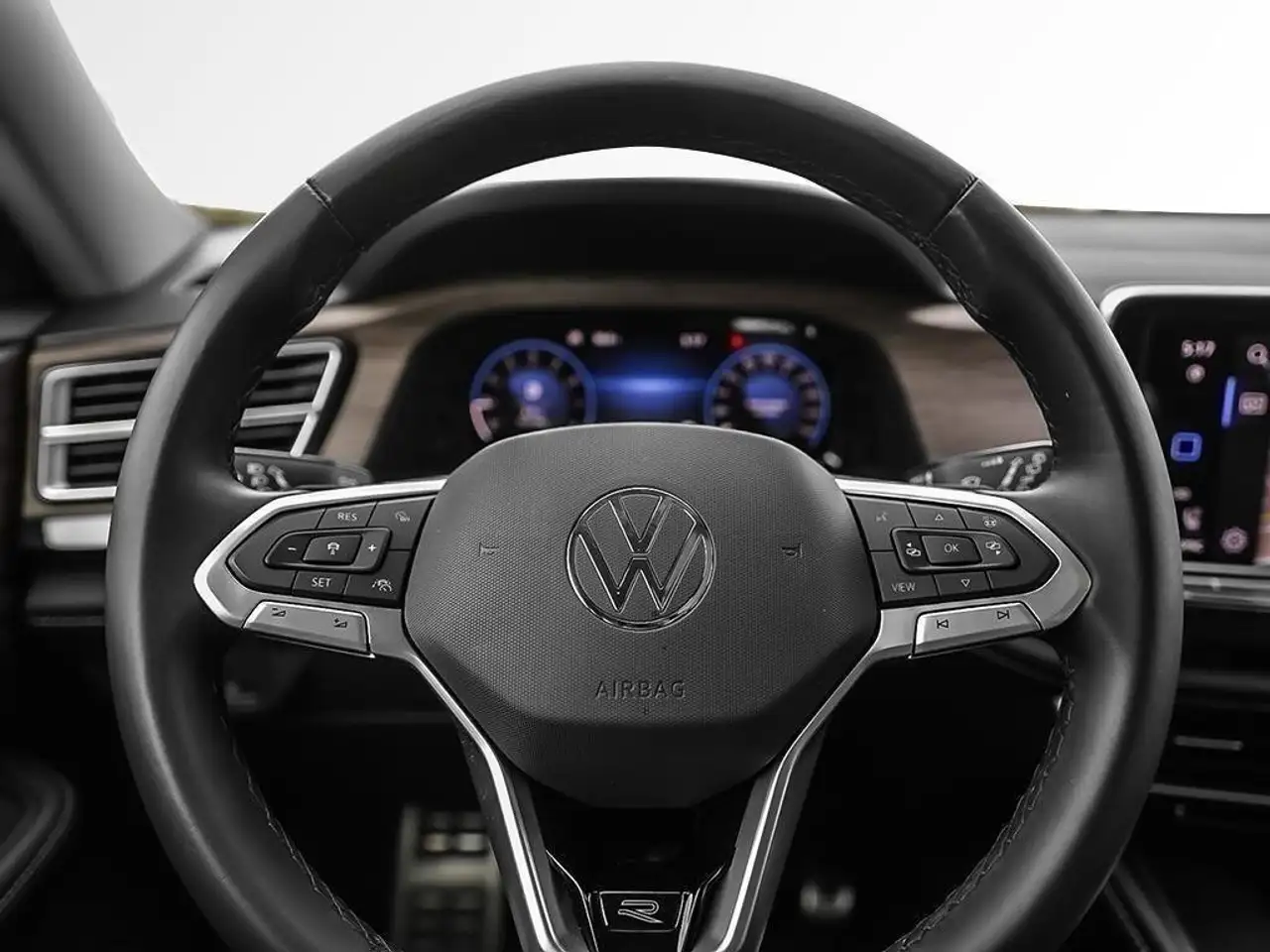 Volkswagen Atlas снимка Volkswagen Atlas