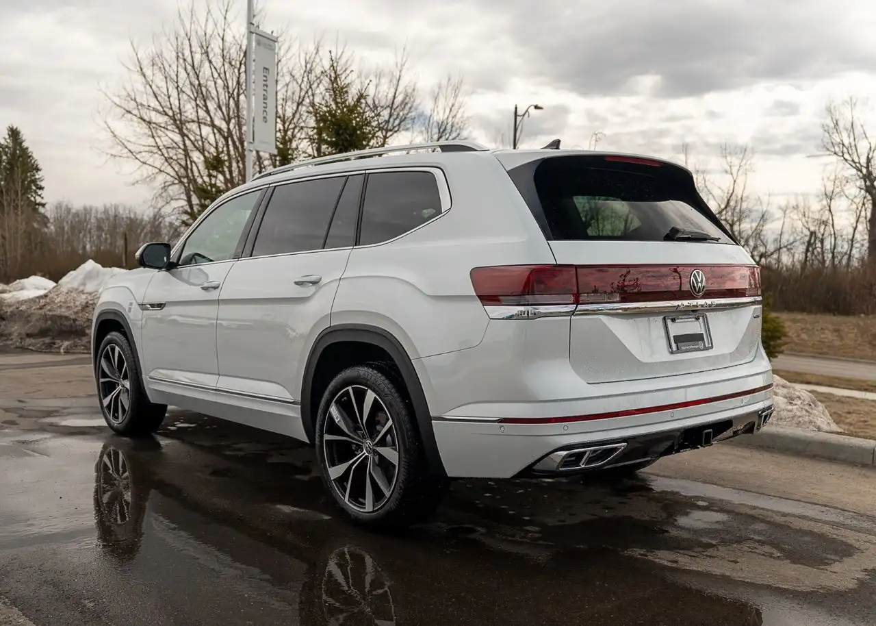 Volkswagen Atlas снимка Volkswagen Atlas