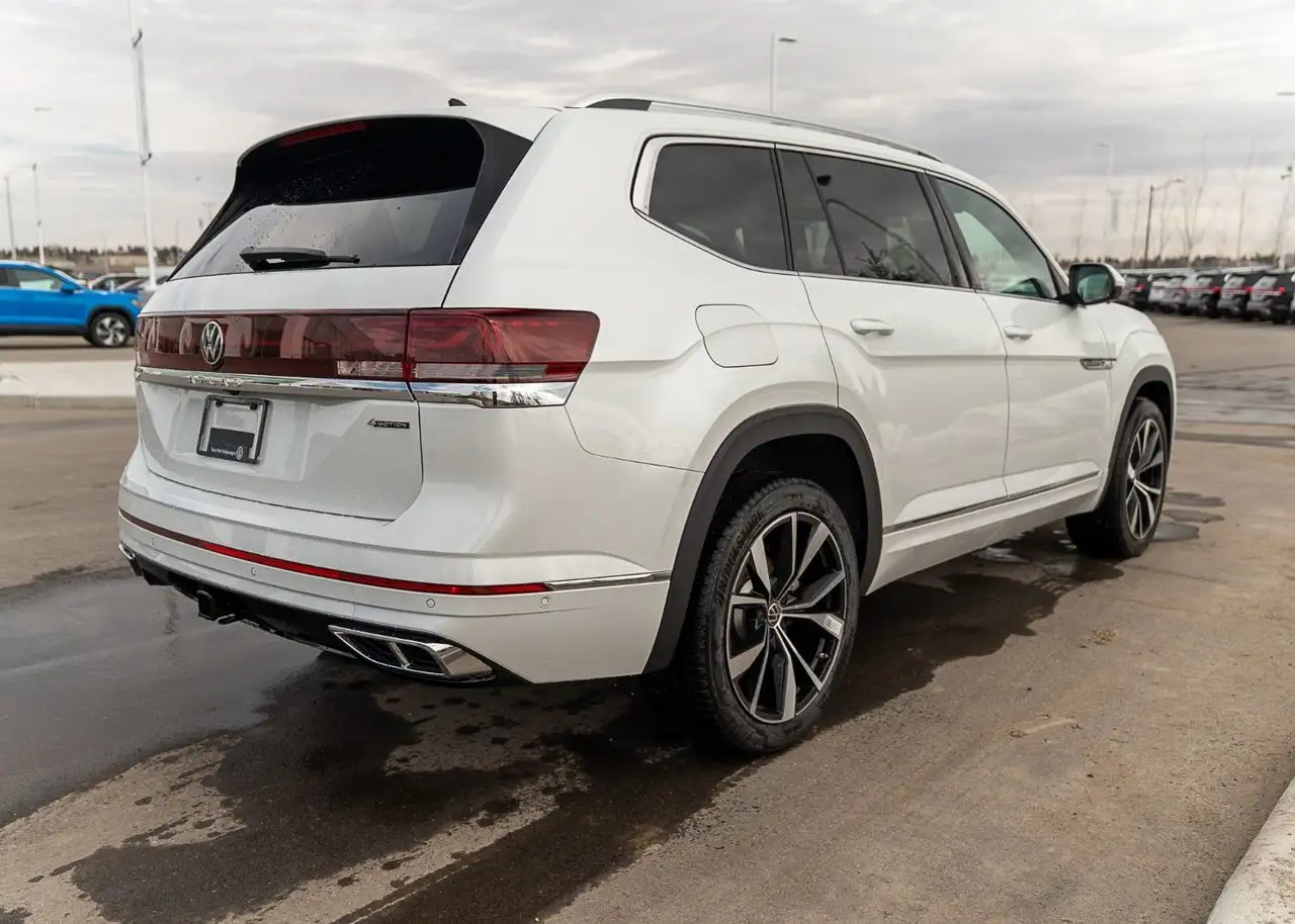 Volkswagen Atlas снимка Volkswagen Atlas