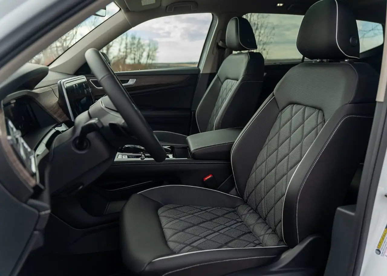 Volkswagen Atlas снимка Volkswagen Atlas