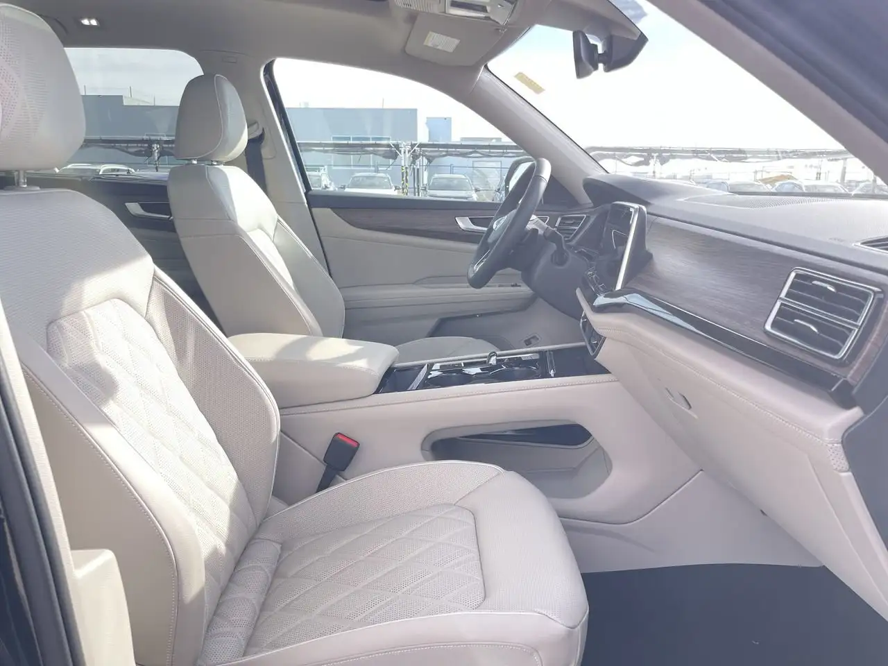 Volkswagen Atlas снимка Volkswagen Atlas