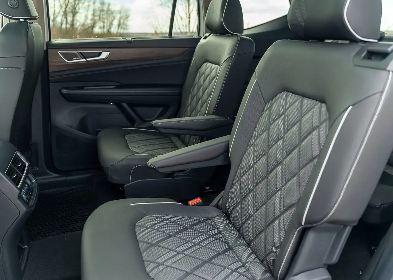 Volkswagen Atlas снимка Volkswagen Atlas