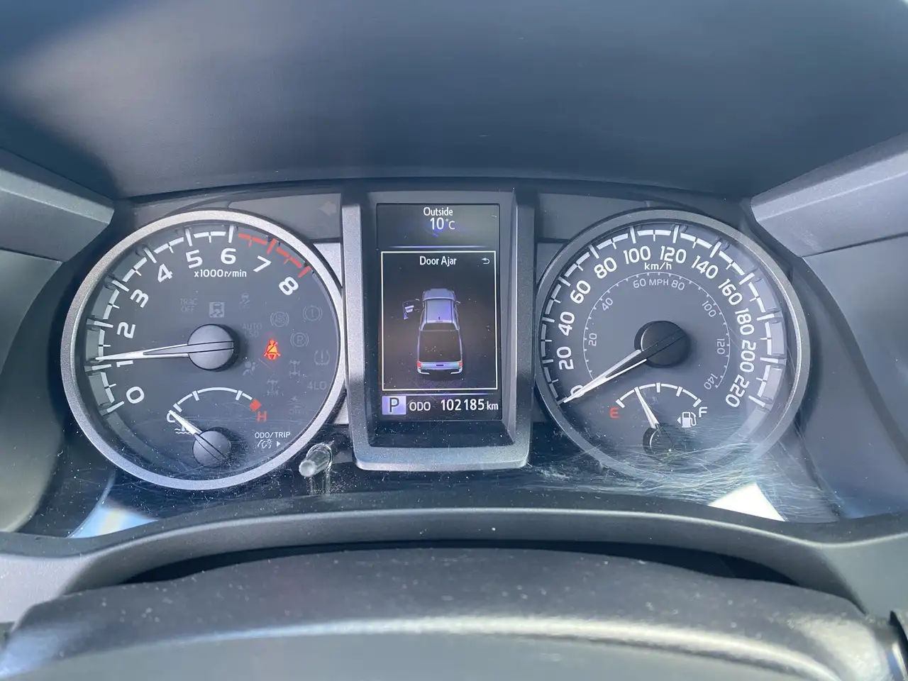 Toyota Tacoma снимка Toyota Tacoma