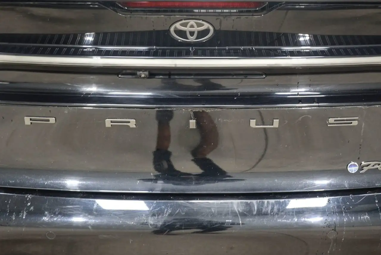 Toyota Prius снимка Toyota Prius