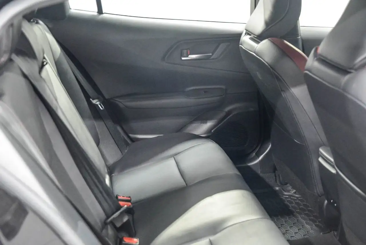 Toyota Prius снимка Toyota Prius