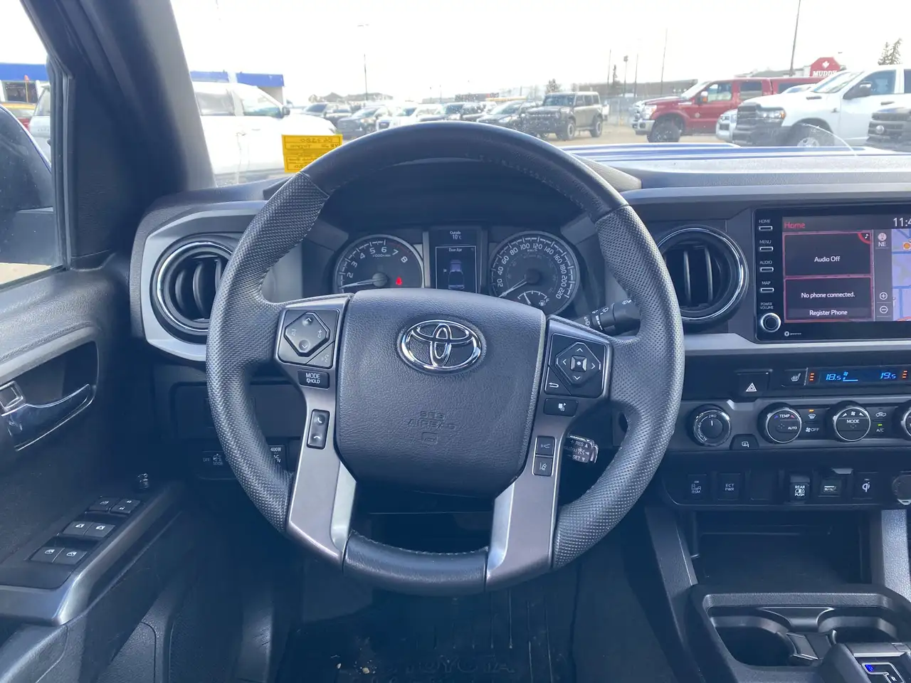 Toyota Tacoma снимка Toyota Tacoma