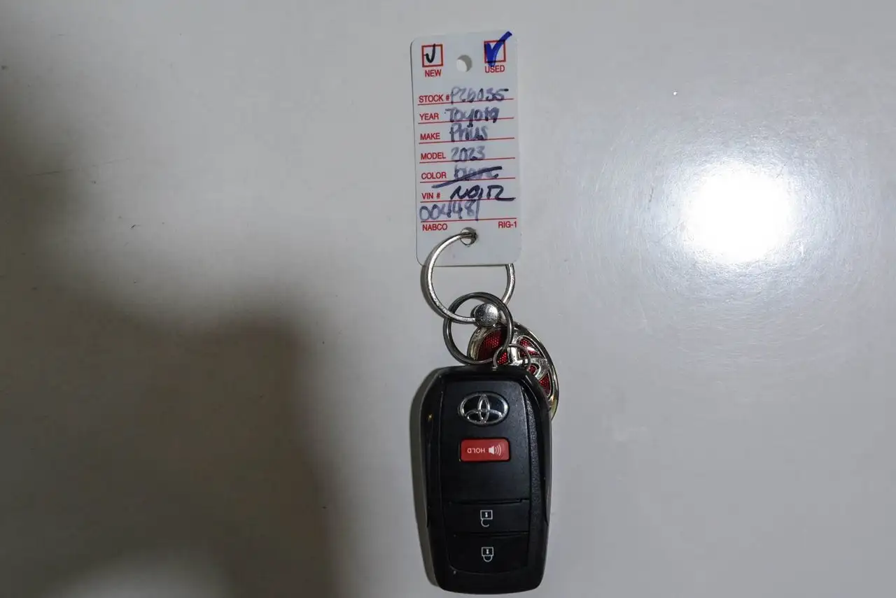 Toyota Prius снимка Toyota Prius