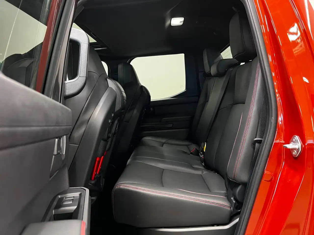 Toyota Tacoma снимка Toyota Tacoma
