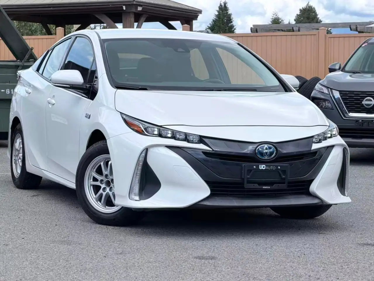 Toyota Prius Prime photo Toyota Prius Prime