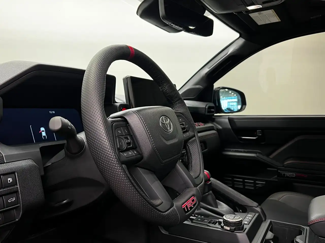 Toyota Tacoma снимка Toyota Tacoma