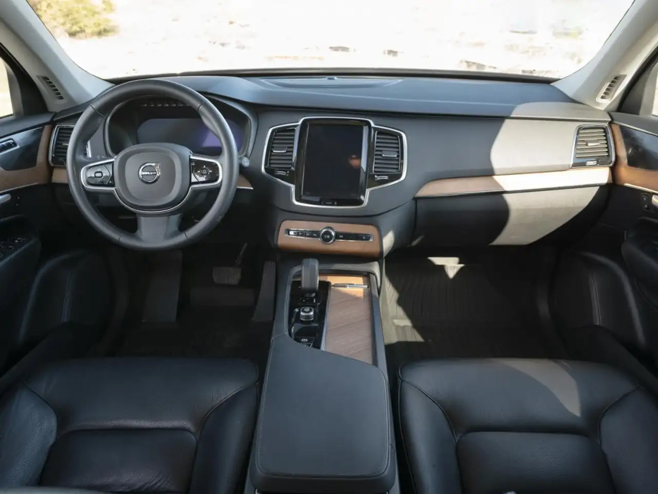 Volvo XC90 снимка Volvo XC90