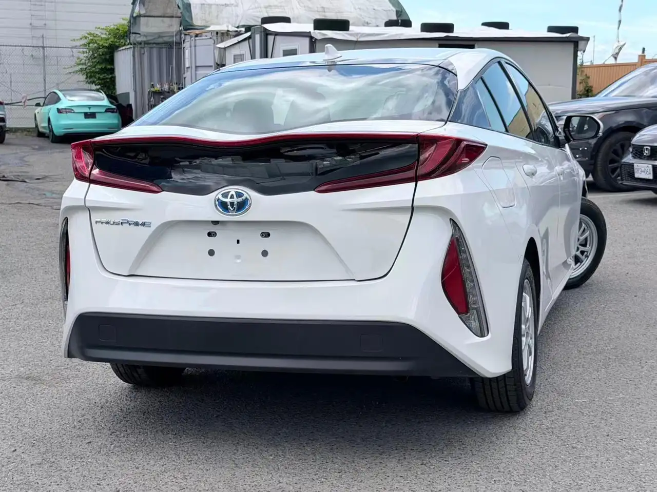 Toyota Prius Prime photo Toyota Prius Prime