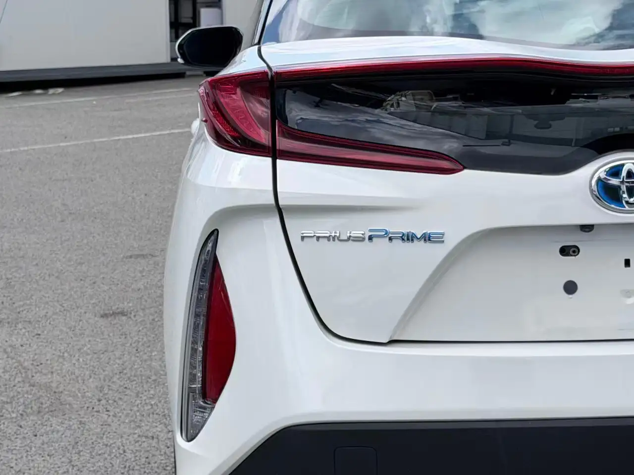 Toyota Prius Prime photo Toyota Prius Prime
