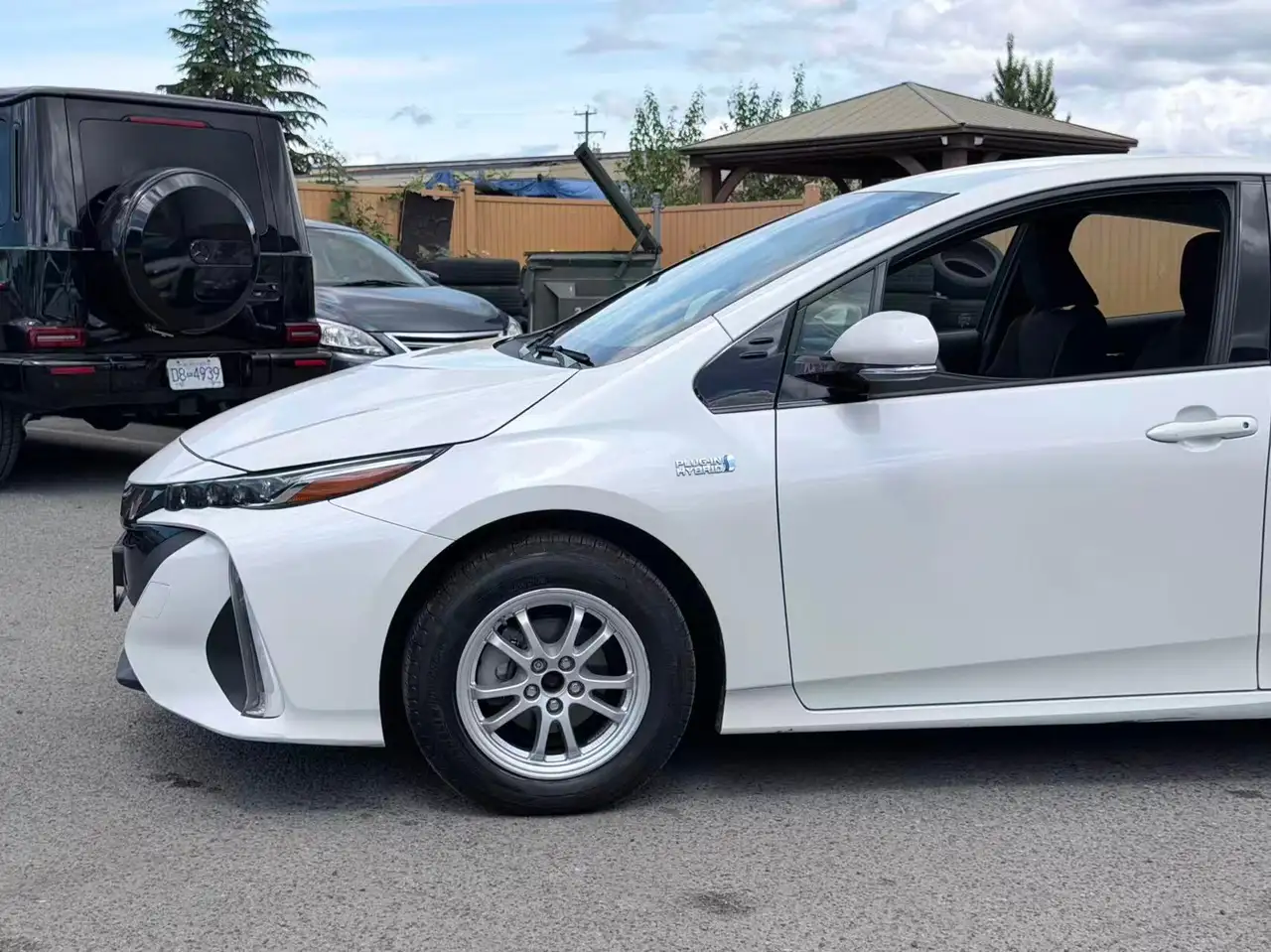 Toyota Prius Prime photo Toyota Prius Prime