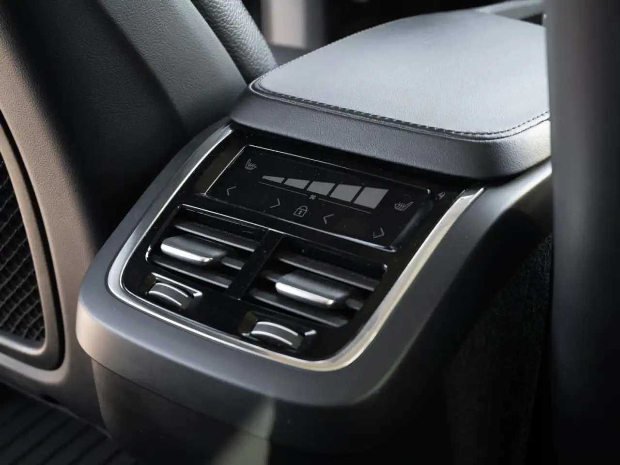 Volvo XC90 снимка Volvo XC90