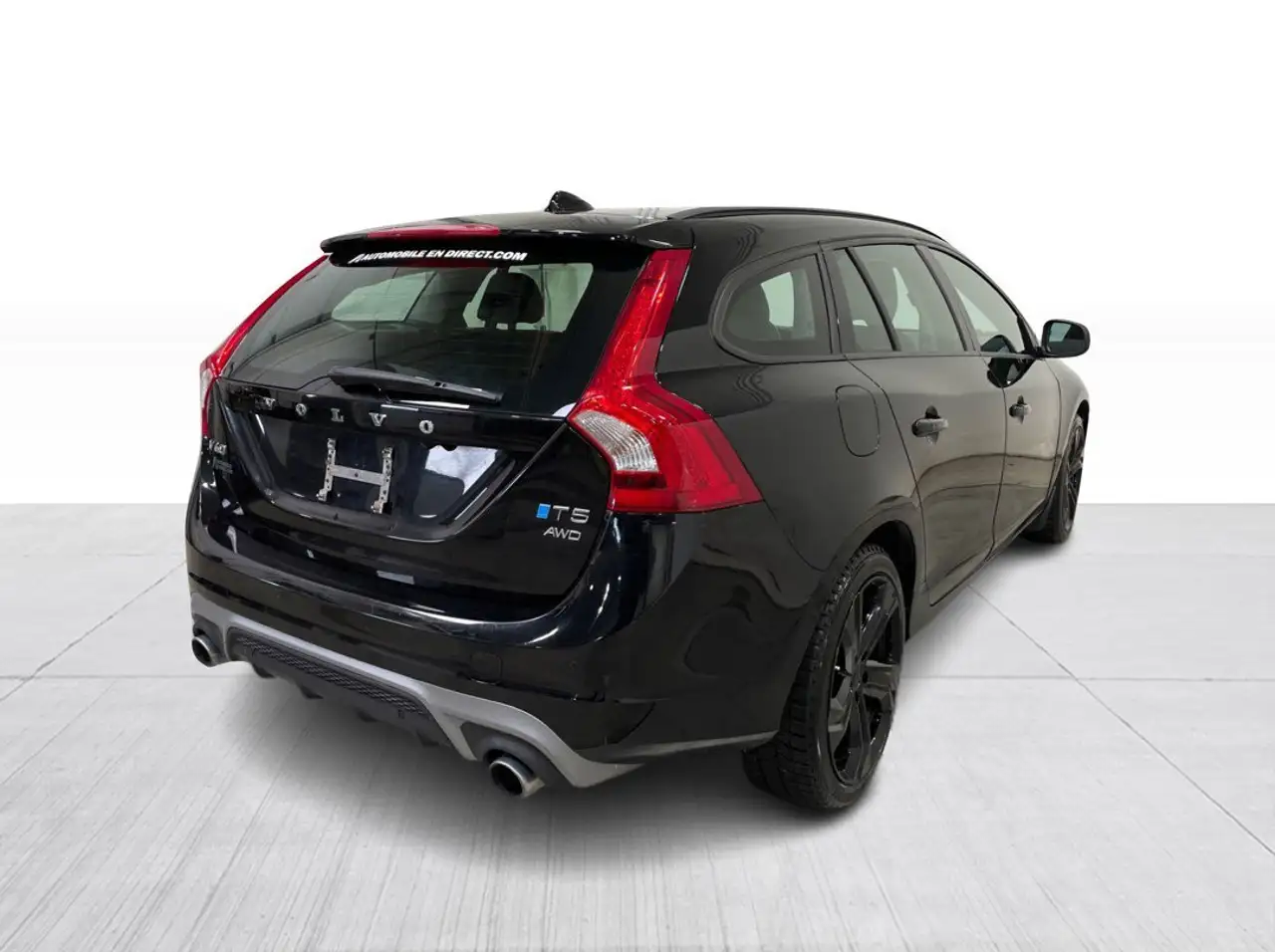 Volvo V60 снимка Volvo V60