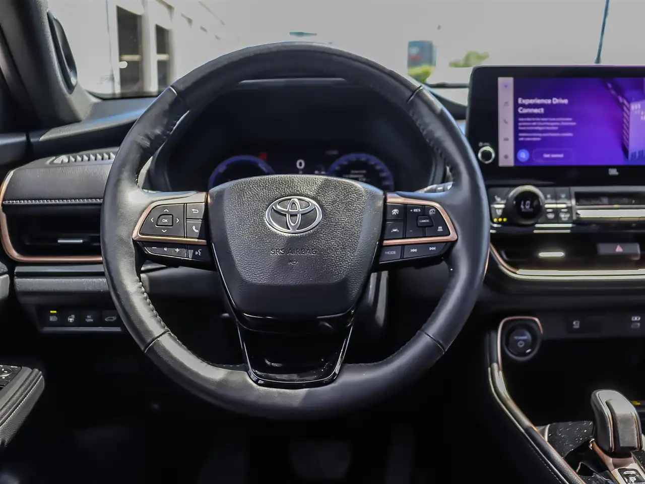 Toyota Grand Highlander fotografie Toyota Grand Highlander