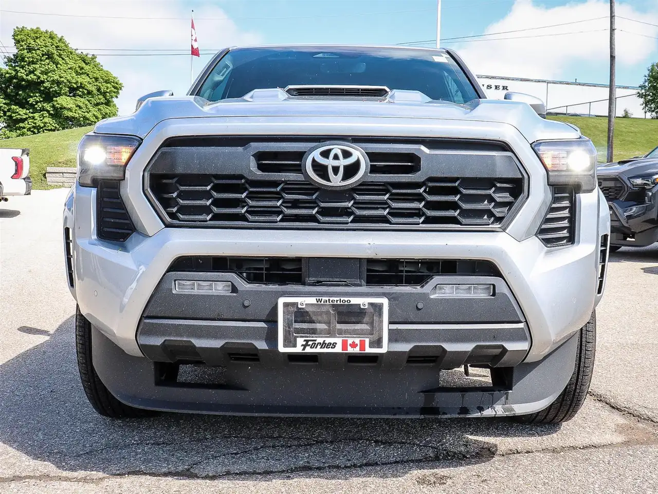 Toyota Tacoma снимка Toyota Tacoma