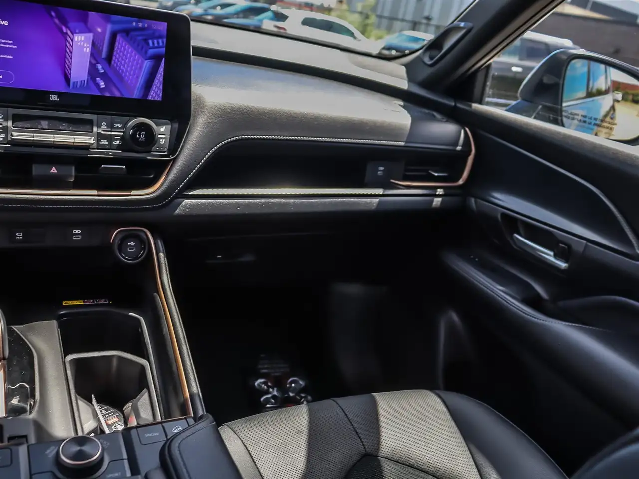 Toyota Grand Highlander fotografie Toyota Grand Highlander