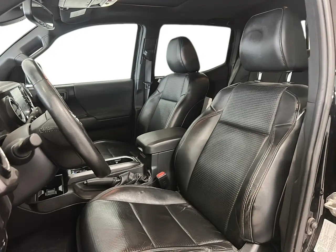Toyota Tacoma снимка Toyota Tacoma