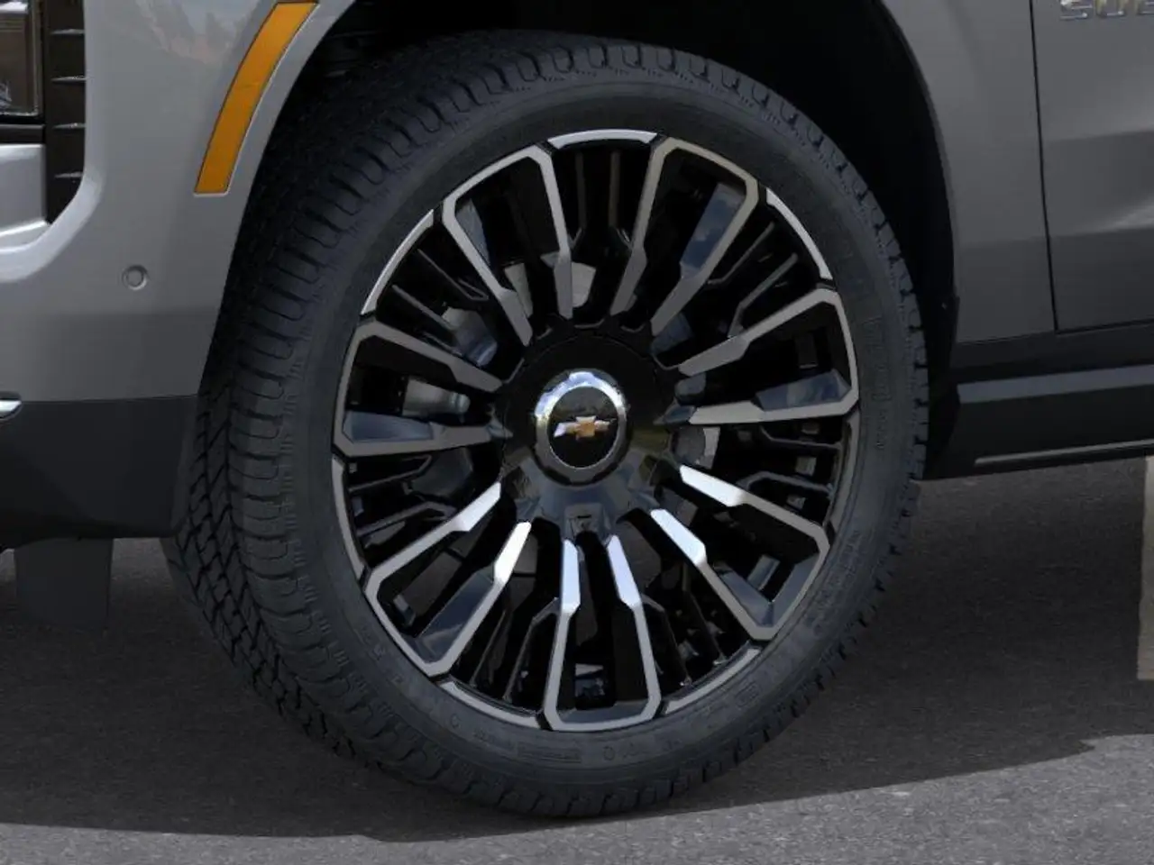 Chevrolet Suburban снимка Chevrolet Suburban