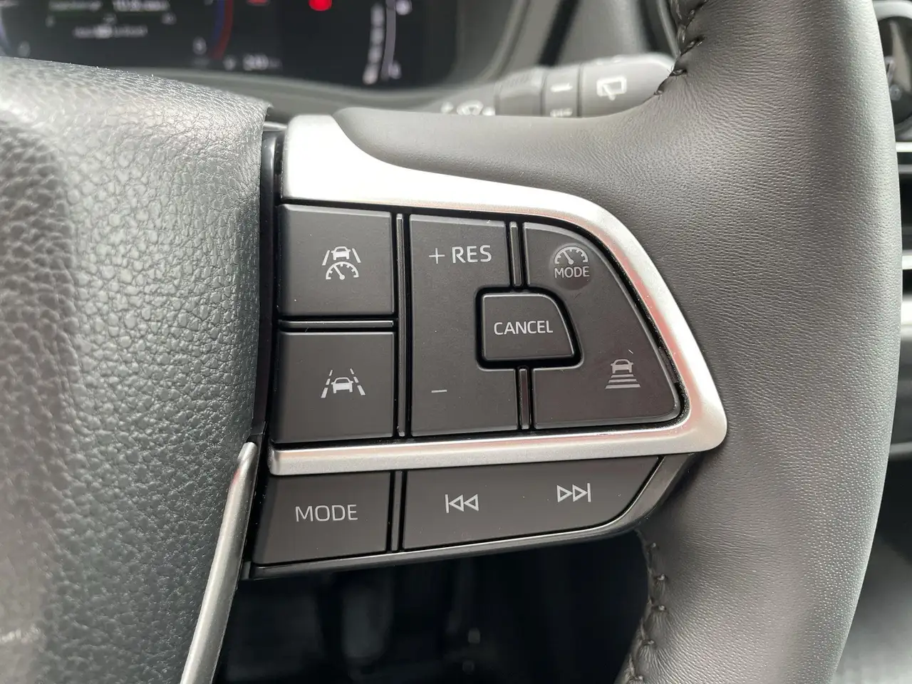 Toyota Grand Highlander fotografie Toyota Grand Highlander