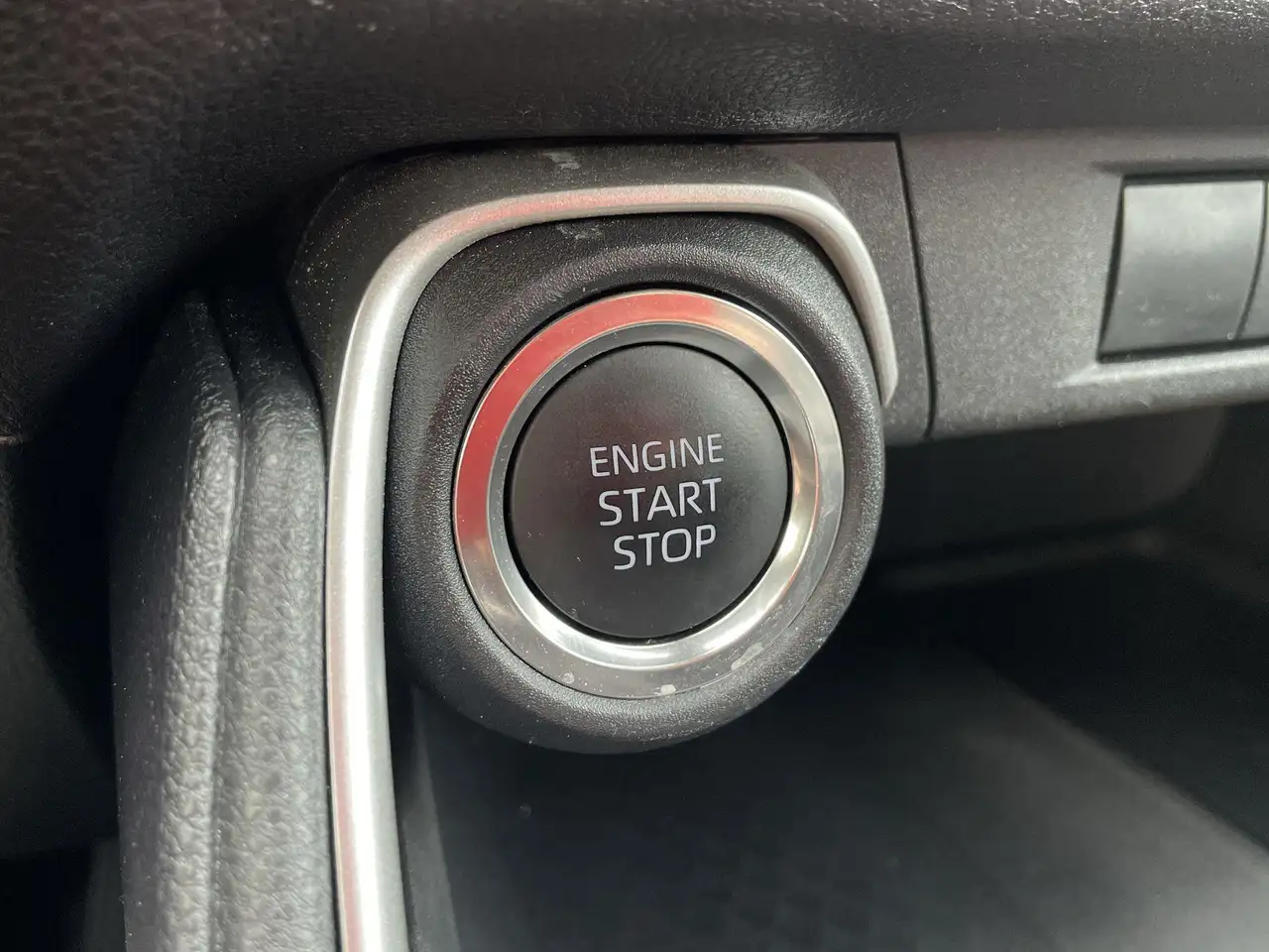 Toyota Grand Highlander fotografie Toyota Grand Highlander