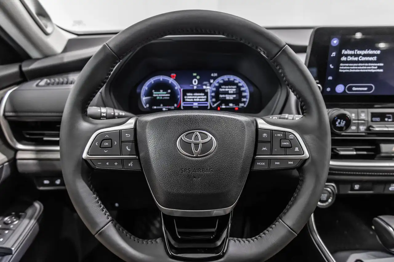 Toyota Grand Highlander photo Toyota Grand Highlander