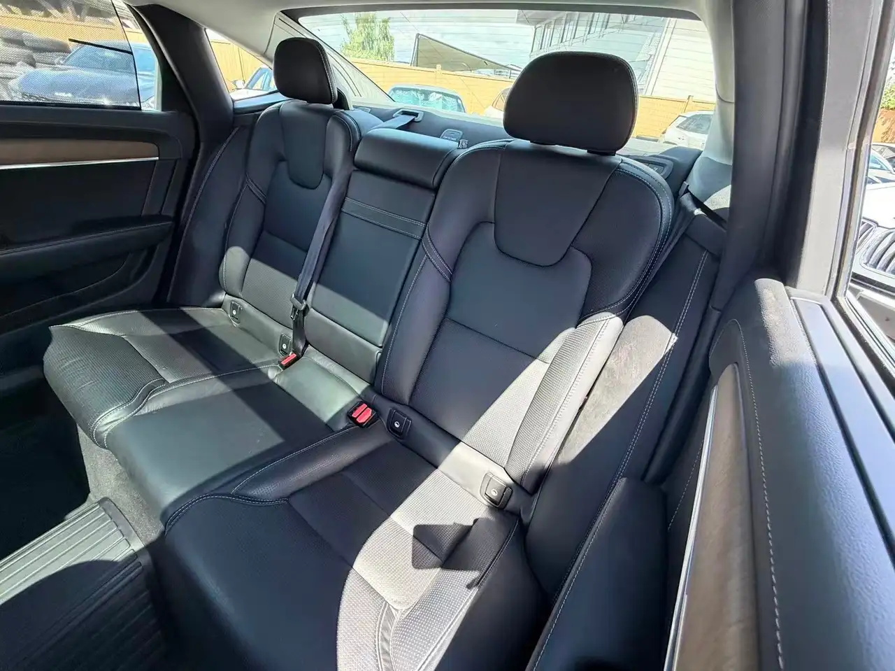 Volvo S90 fotografie Volvo S90