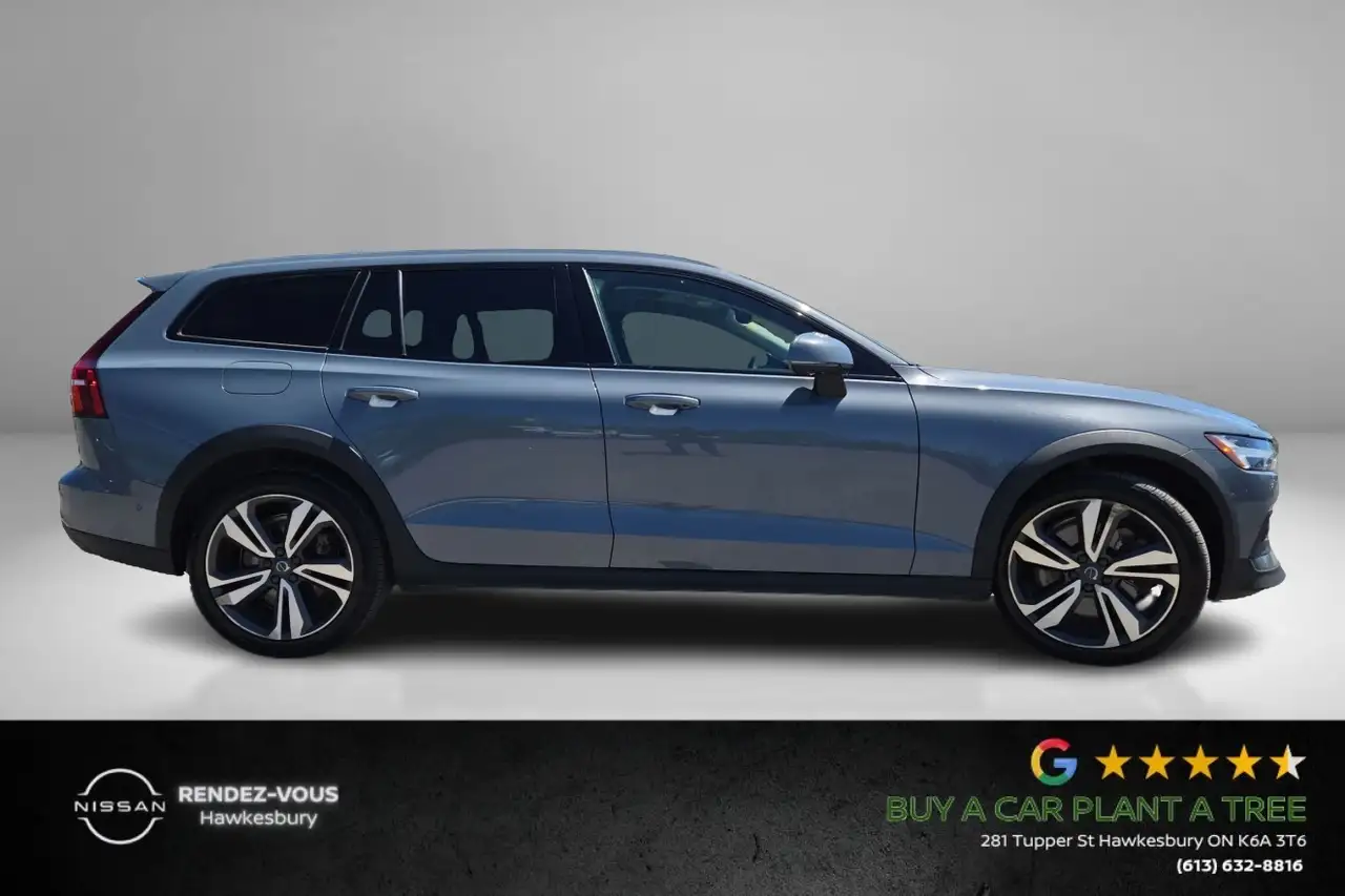 Volvo V60 Cross Country photo Volvo V60 Cross Country