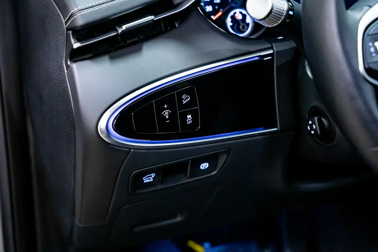Genesis GV70 снимка Genesis GV70