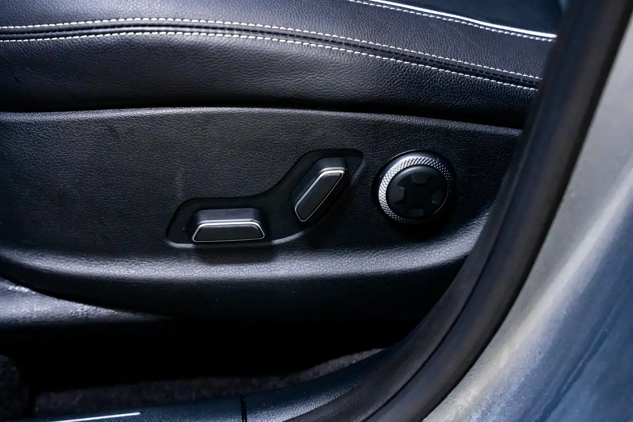 Genesis GV70 снимка Genesis GV70