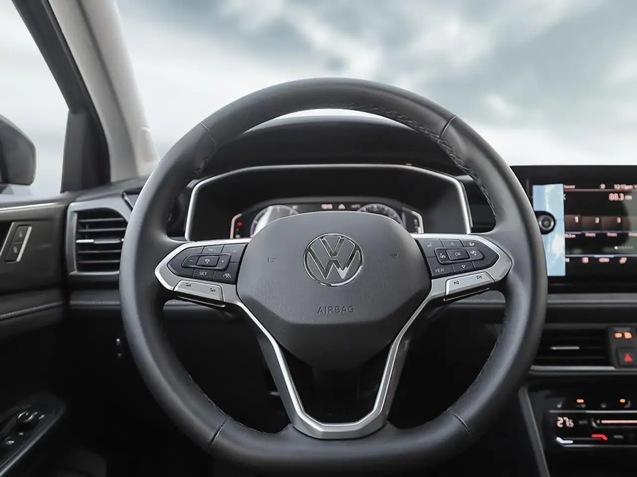 Volkswagen Taos снимка Volkswagen Taos
