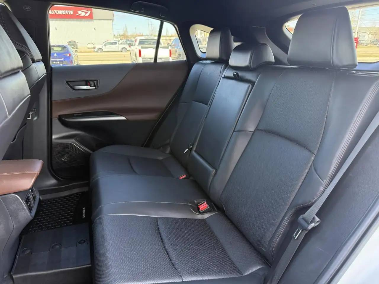 Toyota Venza снимка Toyota Venza