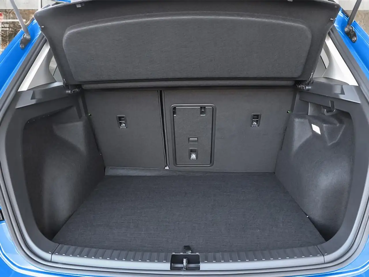 Volkswagen Taos снимка Volkswagen Taos