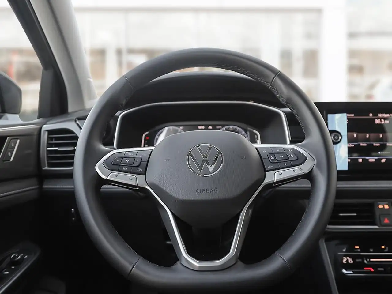 Volkswagen Taos снимка Volkswagen Taos