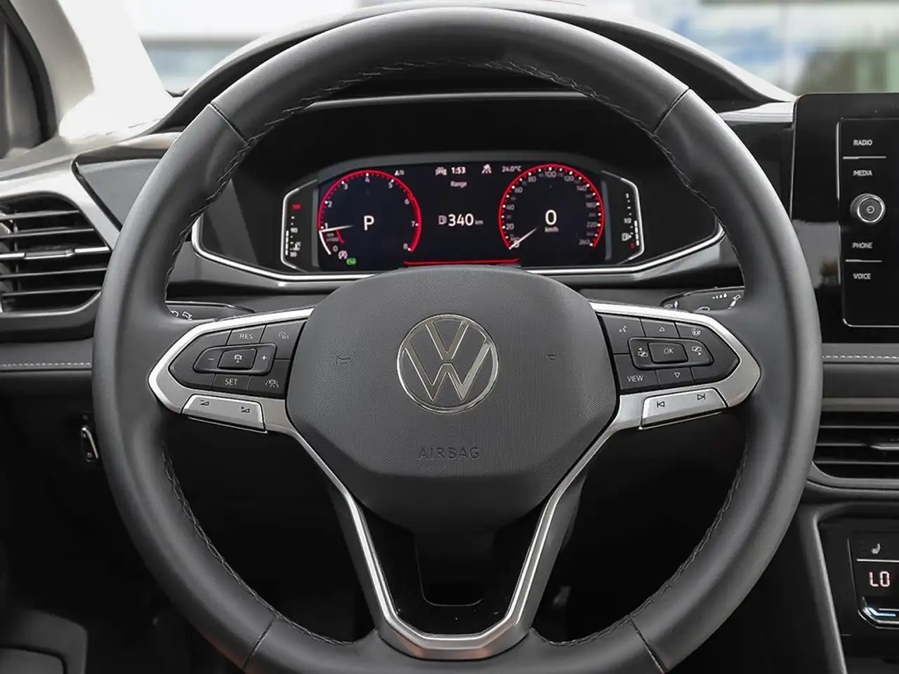 Volkswagen Taos снимка Volkswagen Taos