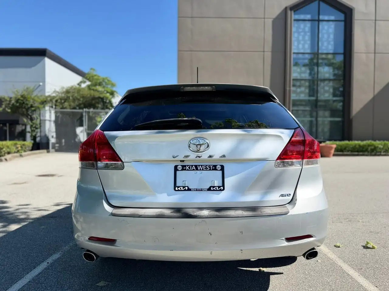 Toyota Venza photo Toyota Venza