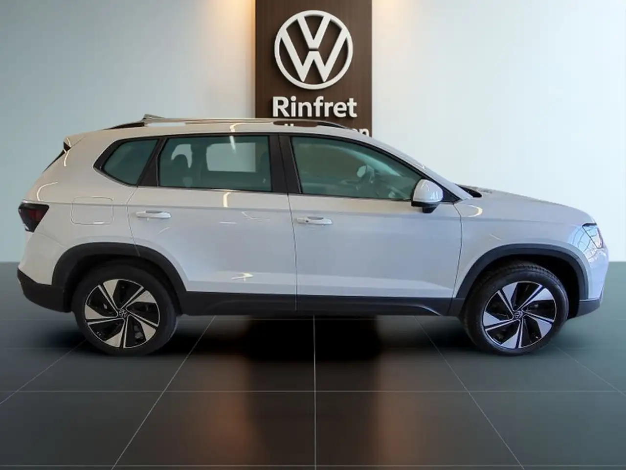 Volkswagen Taos снимка Volkswagen Taos