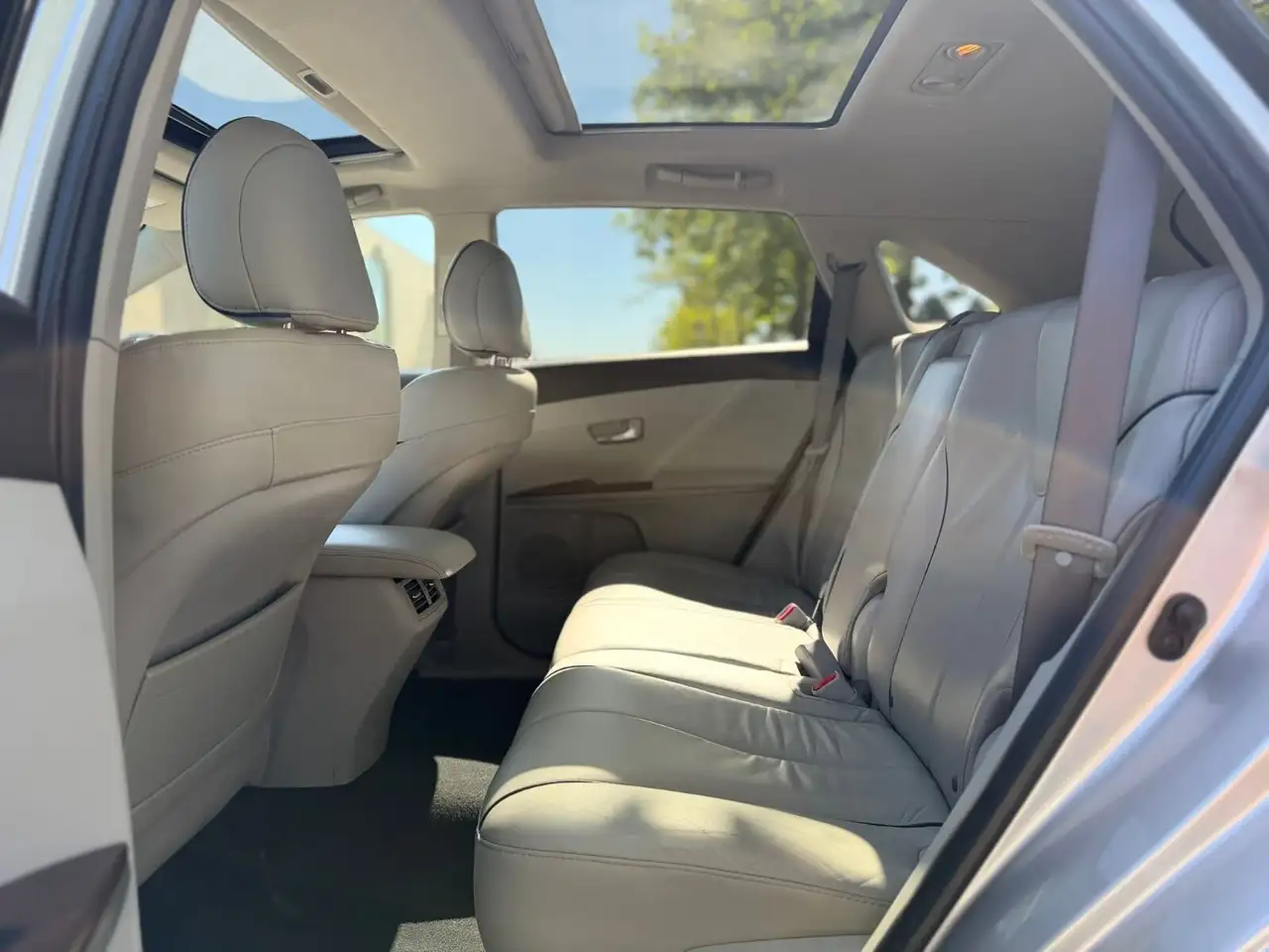 Toyota Venza photo Toyota Venza