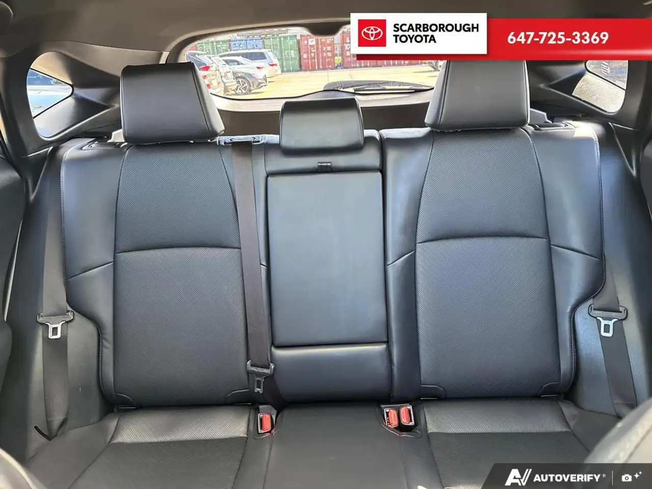 Toyota Venza снимка Toyota Venza