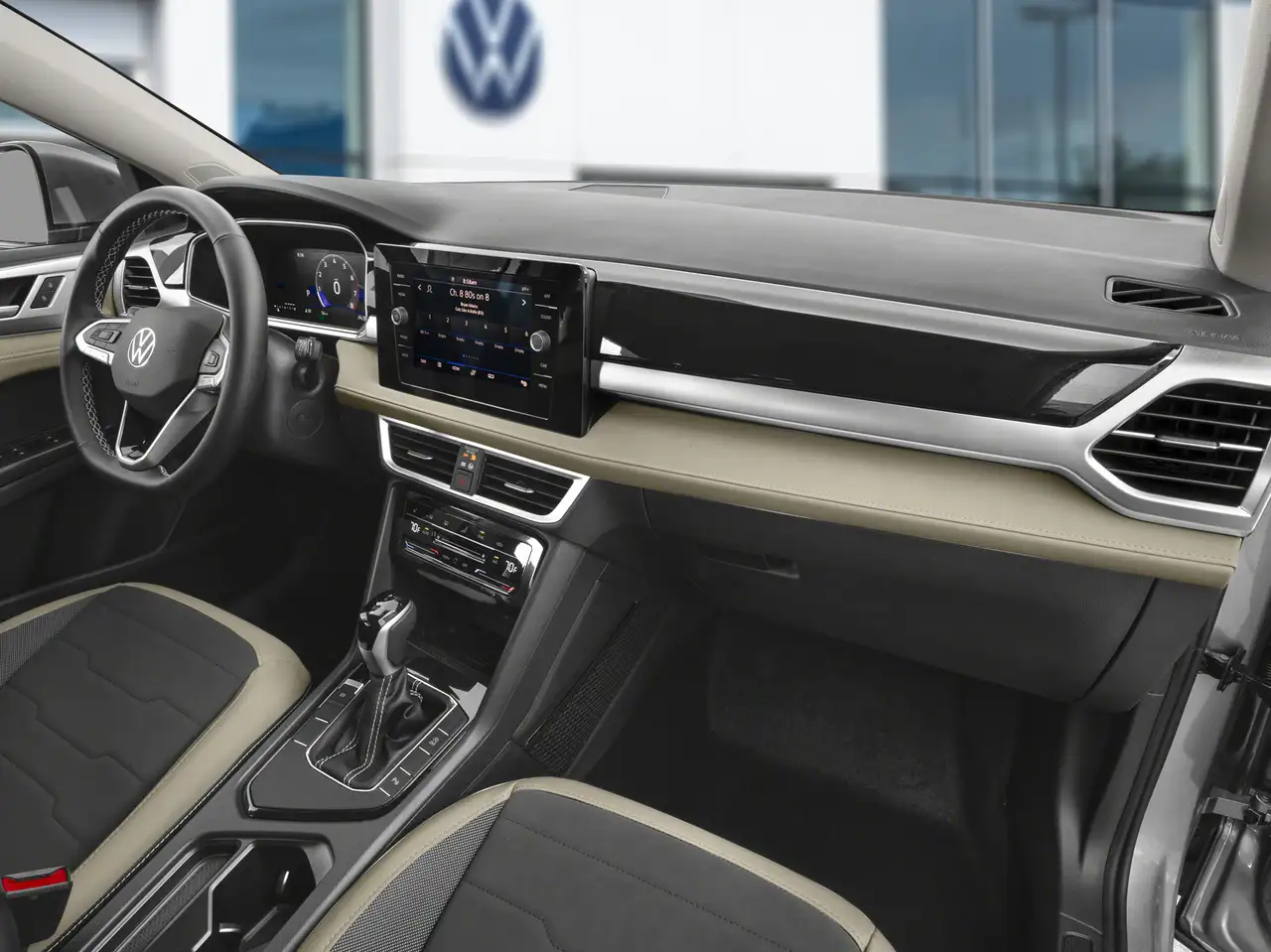 Volkswagen Taos снимка Volkswagen Taos