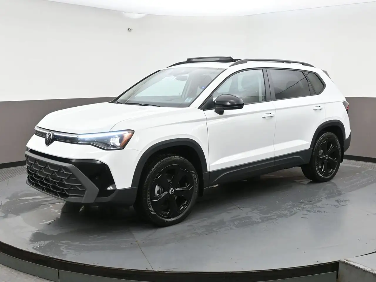 Volkswagen Taos снимка Volkswagen Taos