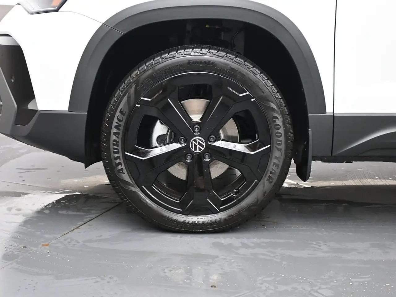 Volkswagen Taos снимка Volkswagen Taos