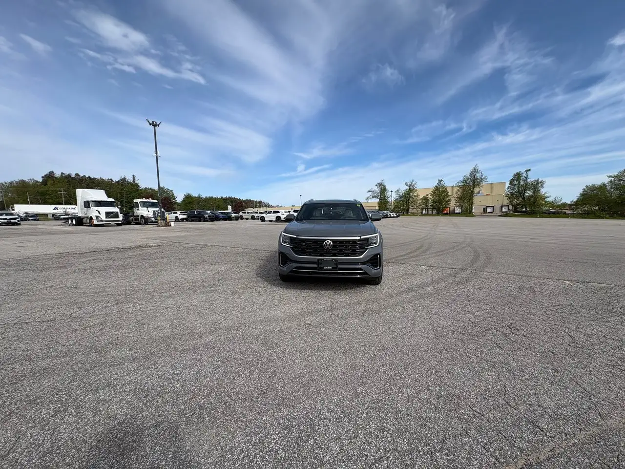 Volkswagen Atlas снимка Volkswagen Atlas