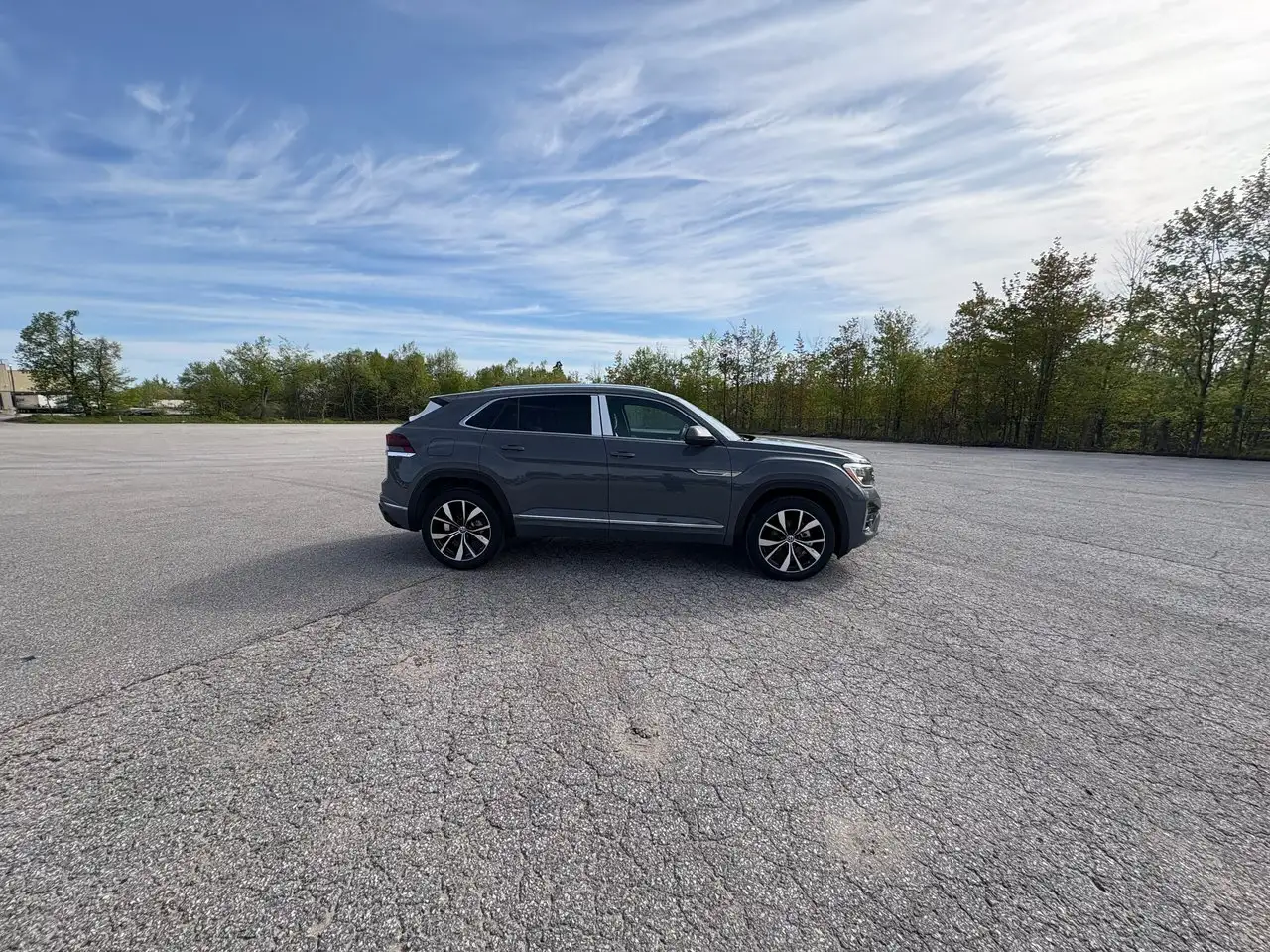 Volkswagen Atlas снимка Volkswagen Atlas