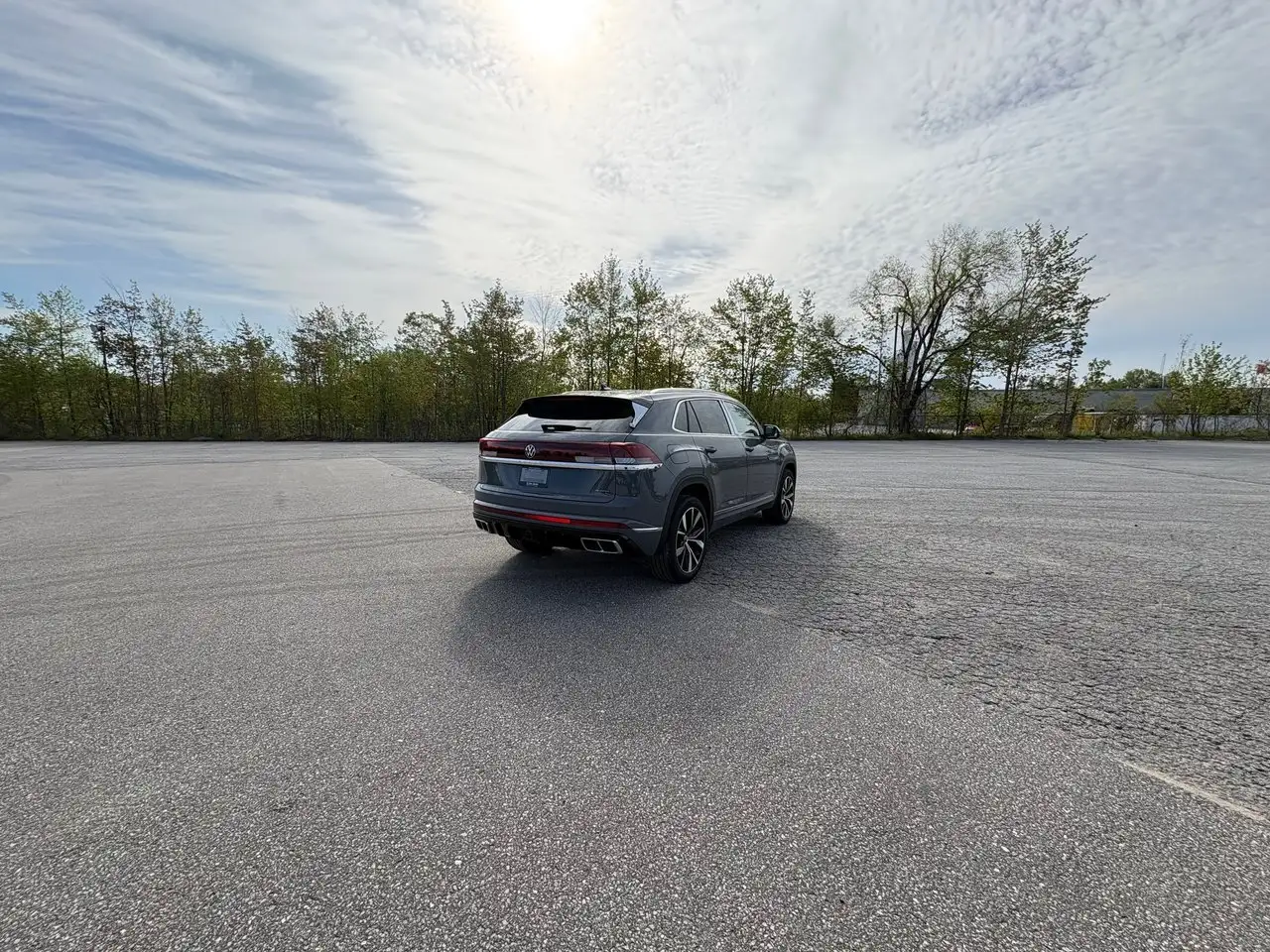Volkswagen Atlas снимка Volkswagen Atlas