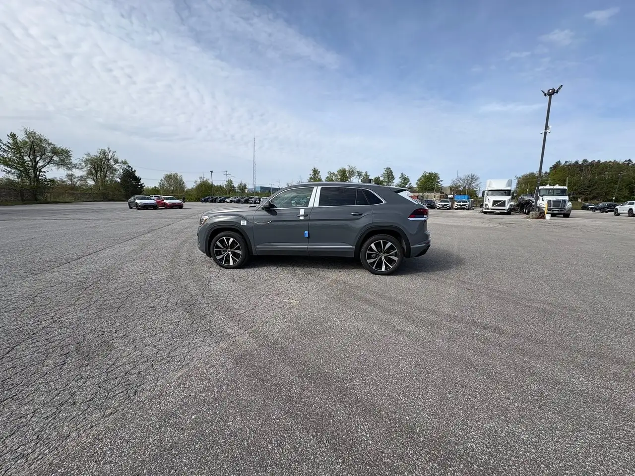Volkswagen Atlas снимка Volkswagen Atlas